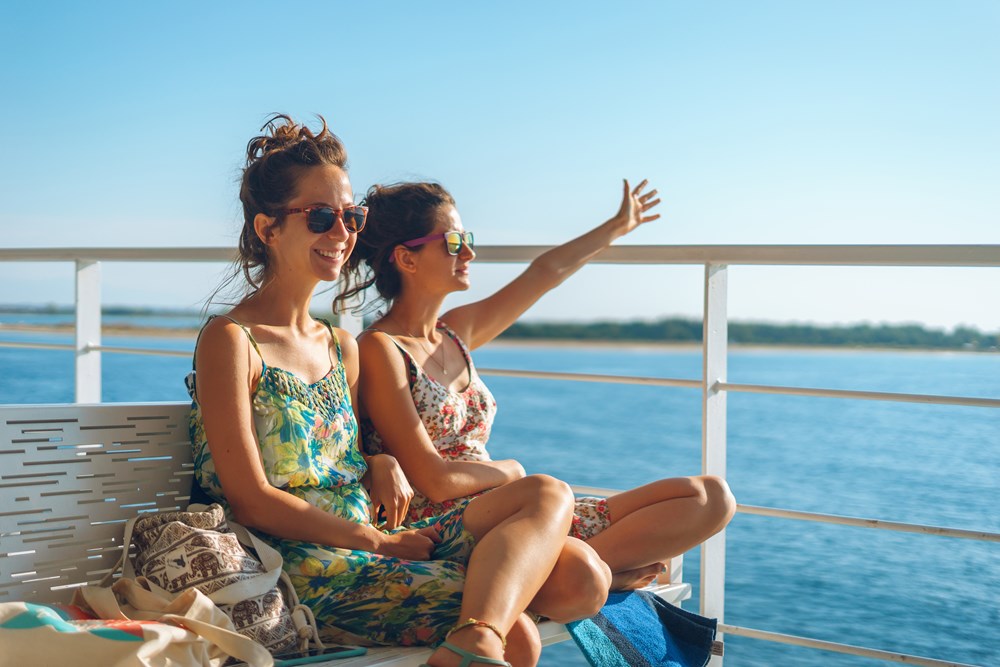 Tailor-made booking platform for ferries, island hopping and leisure sailing