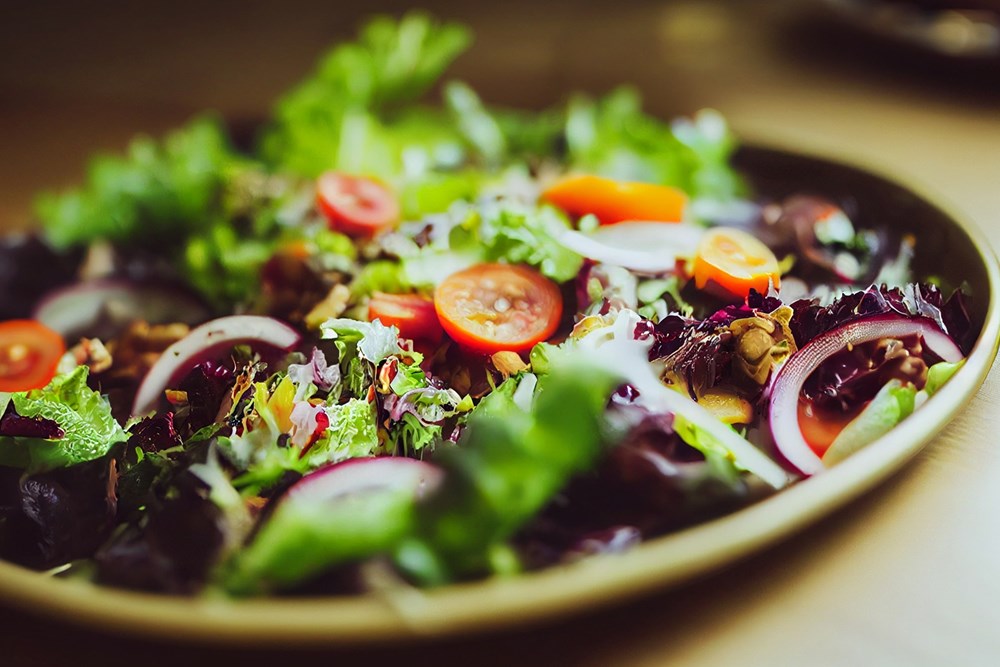 Lots of greens and minimal food waste